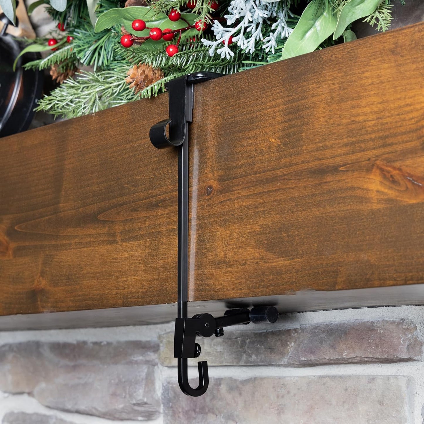 🎄 50% OFF Fireplace Stocking & Garland Hanger – Perfect Christmas Decor!